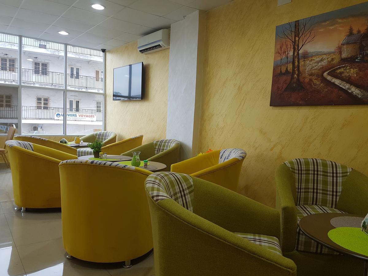 Novo Hotel Brazzaville Exterior photo