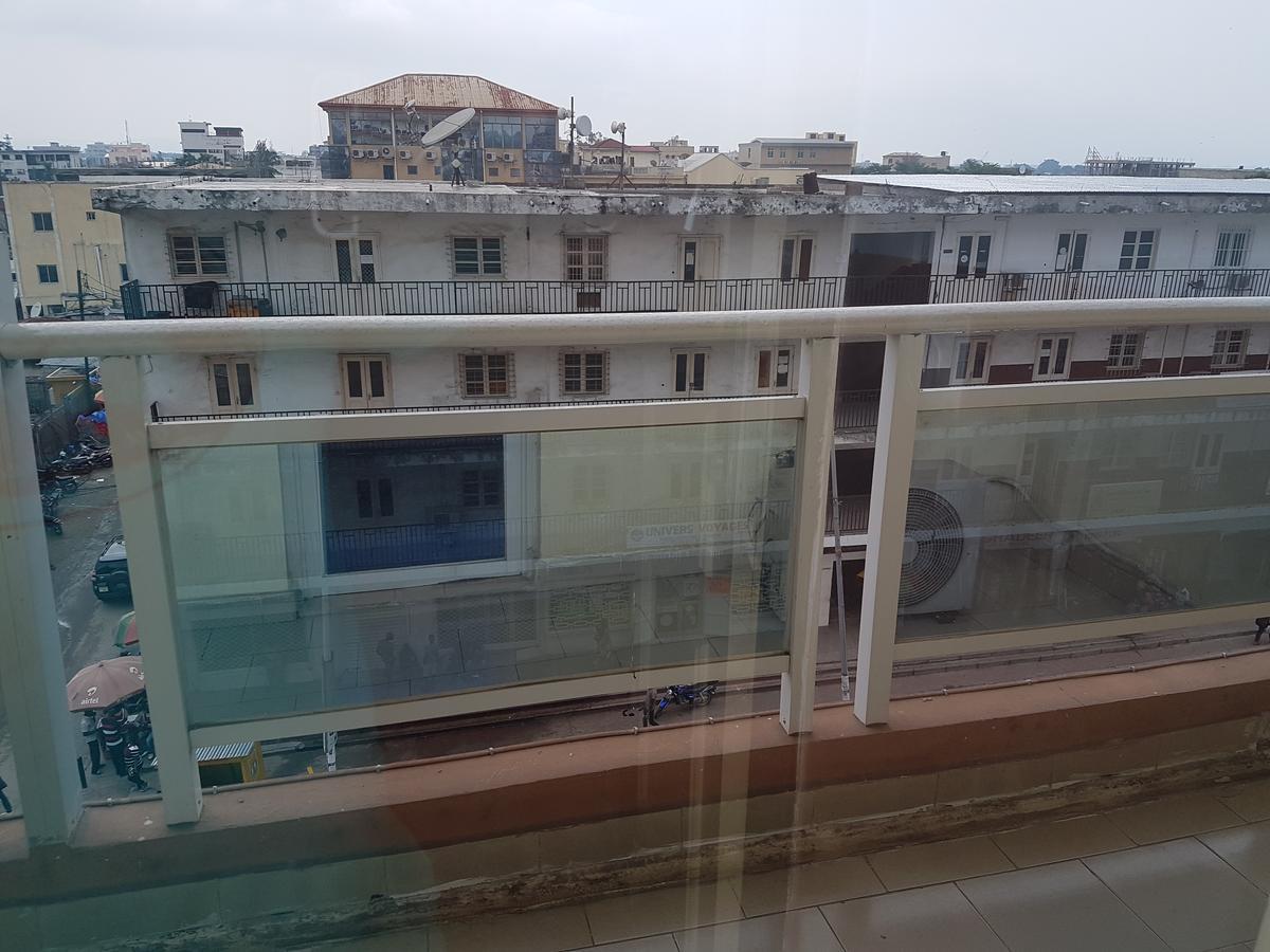 Novo Hotel Brazzaville Exterior photo